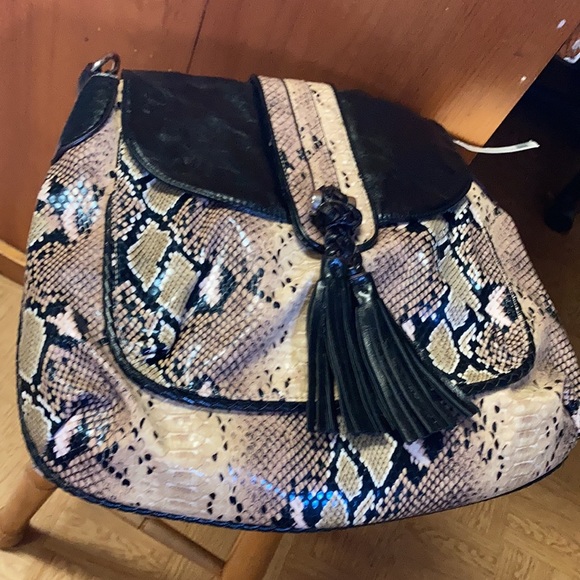 Big Buddha  . New with tags - Picture 5 of 5